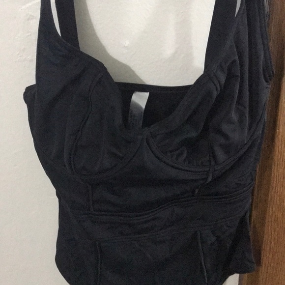 ASOS | One Piece Built in Bra Swimsuit - Picture 2 of 4